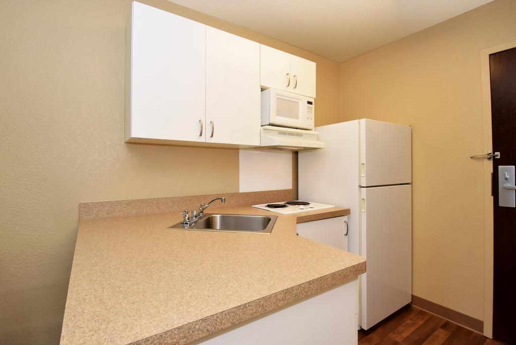 Extended Stay America Suites - Tampa - Airport - Spruce Street Exterior photo