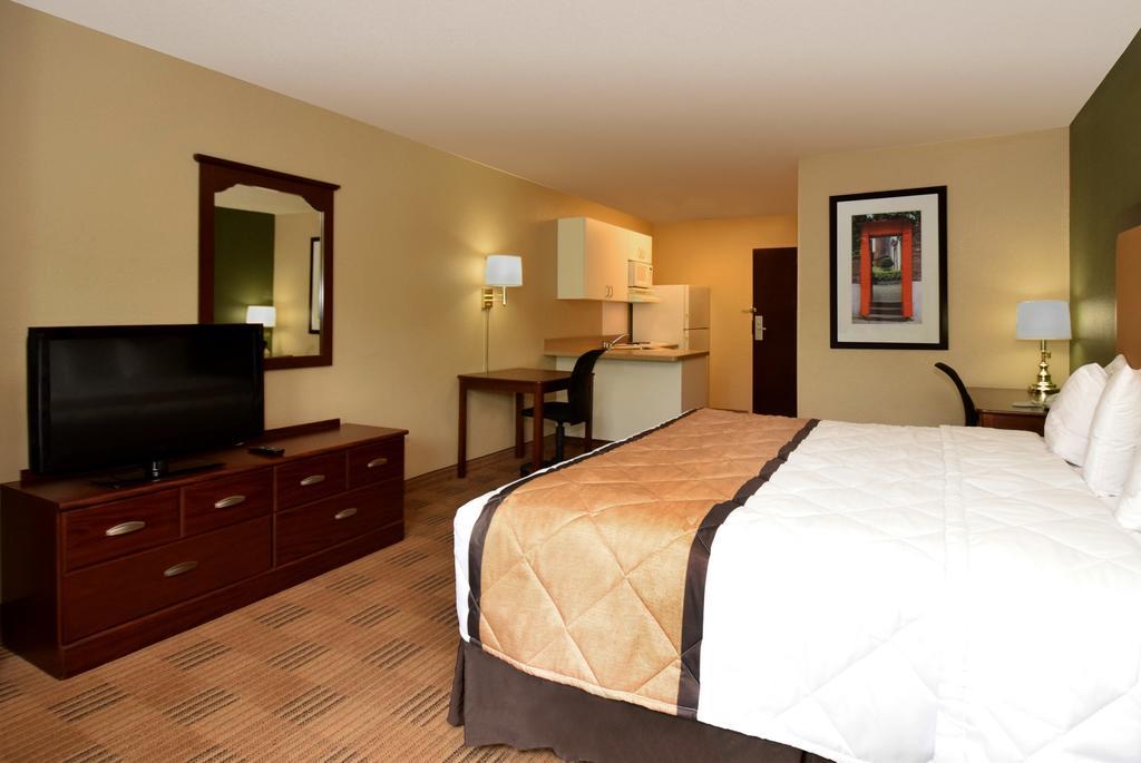 Extended Stay America Suites - Tampa - Airport - Spruce Street Exterior photo